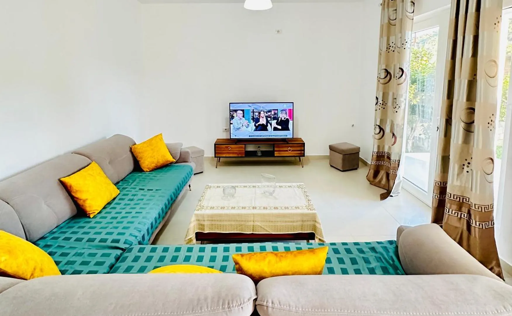 C Villa Berat